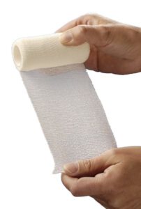 ARBO centrum Klevend fixatiewindsel 4m x 8 cm – 1 stuk – Gezondheid en persoonlijke verzorging > Gezondheidszorg > EHBO > Pleisters en verband [#043555]